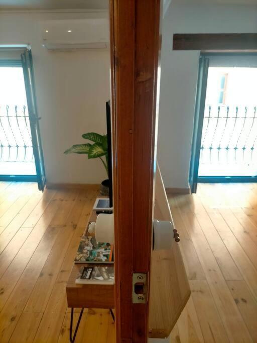Bonito Y Centrico Apartamento Casco Antiguo Tarragona Exteriör bild